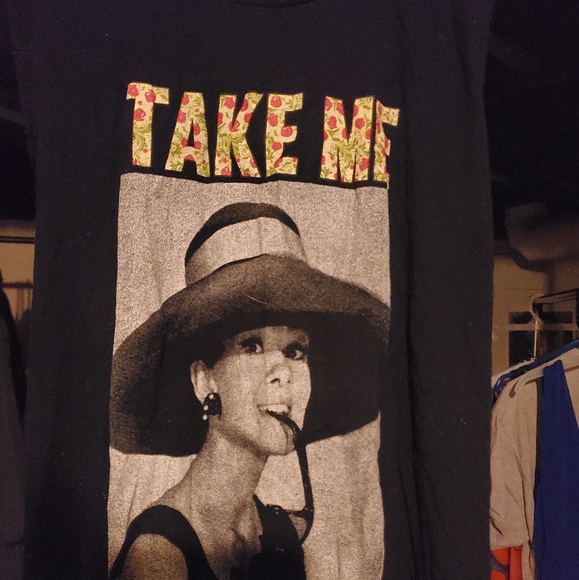 Red Carpet Noir | Audrey Hepburn Graphic Tank Top - Picture 1 of 3